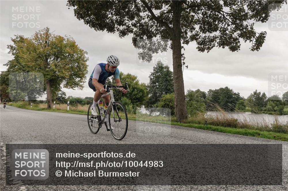 30.08.2026 - Elbe Triathlon Hamburg Michael Burmester http://msf.ph/oto/10044983 30.08.2026 09:26:05 Radfahren 222, 271, 298, 334, 409, 512 meine-sportfotos.de