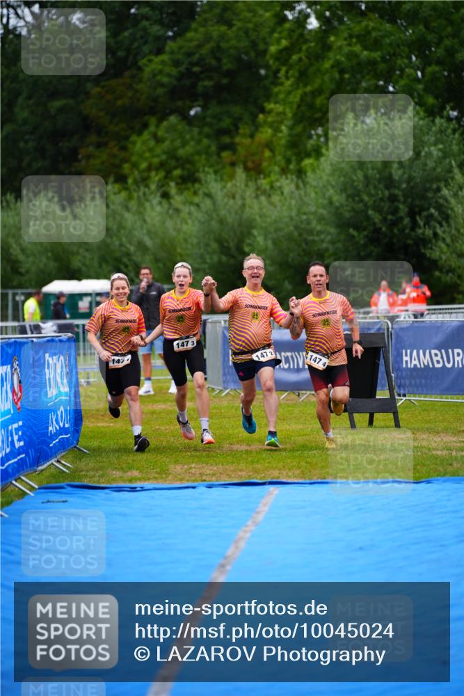 30.08.2026 - Elbe Triathlon Hamburg LAZAROV Photography http://msf.ph/oto/10045024 30.08.2026 16:49:49 Ziel  meine-sportfotos.de