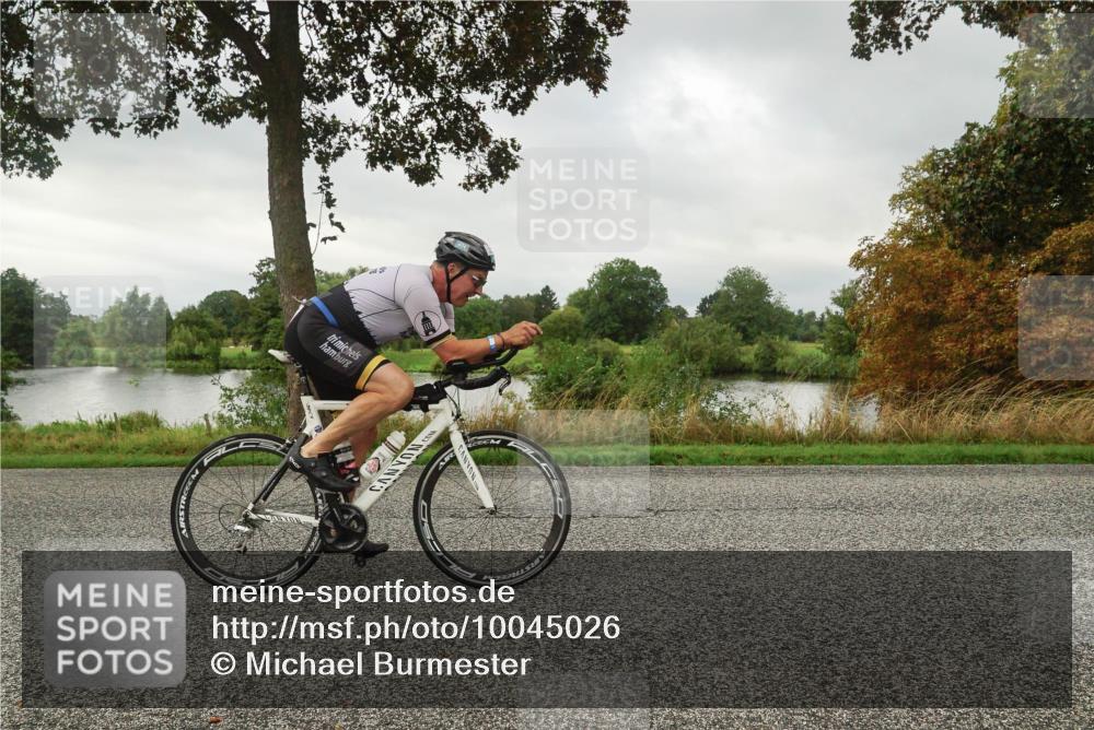 30.08.2026 - Elbe Triathlon Hamburg Michael Burmester http://msf.ph/oto/10045026 30.08.2026 09:15:11 Radfahren 273, 321, 489 meine-sportfotos.de