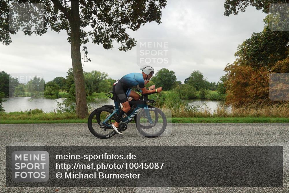 30.08.2026 - Elbe Triathlon Hamburg Michael Burmester http://msf.ph/oto/10045087 30.08.2026 09:15:31 Radfahren 212, 220, 317, 360 meine-sportfotos.de