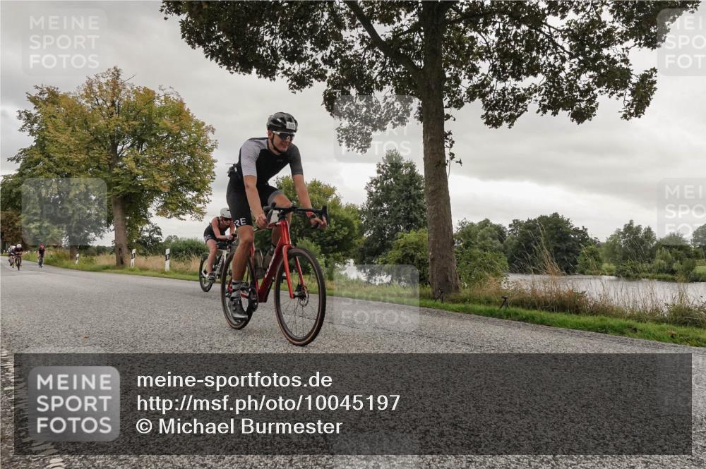 30.08.2026 - Elbe Triathlon Hamburg Michael Burmester http://msf.ph/oto/10045197 30.08.2026 09:26:51 Radfahren 229, 310, 318, 328, 341, 359, 503, 505, 580, 595, 596, 676 meine-sportfotos.de