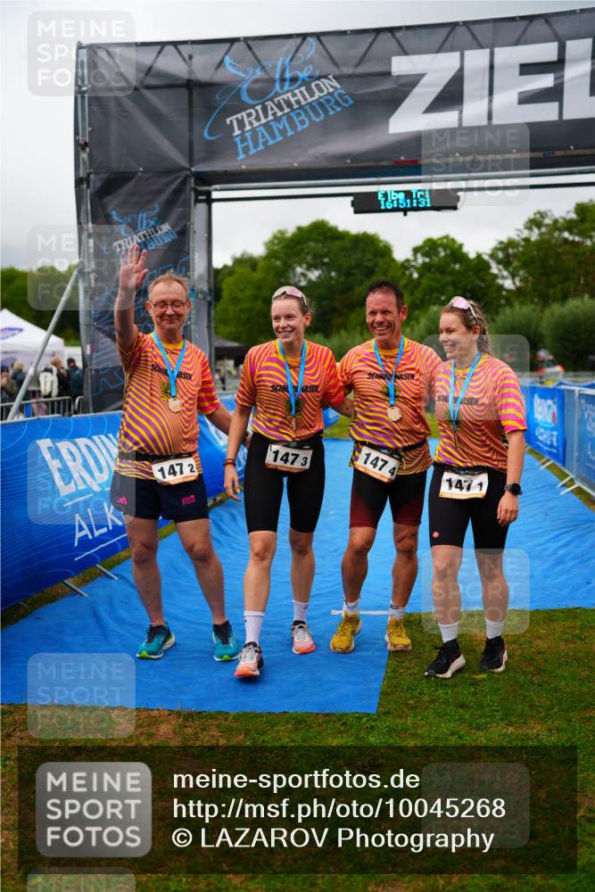 30.08.2026 - Elbe Triathlon Hamburg LAZAROV Photography http://msf.ph/oto/10045268 30.08.2026 16:51:30 Ziel  meine-sportfotos.de
