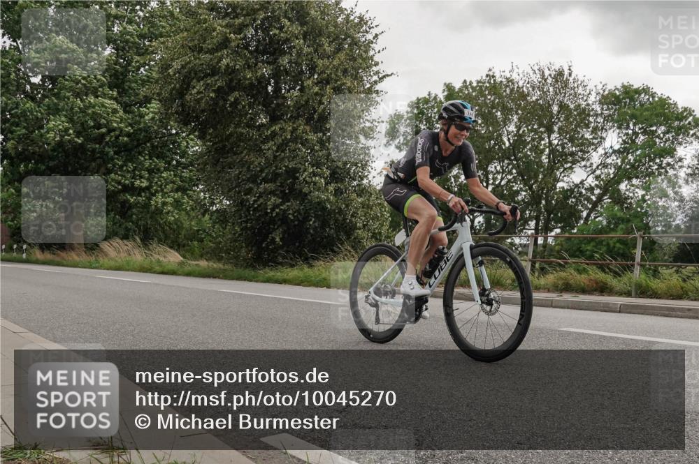 30.08.2026 - Elbe Triathlon Hamburg Michael Burmester http://msf.ph/oto/10045270 30.08.2026 15:23:58 Radfahren  meine-sportfotos.de