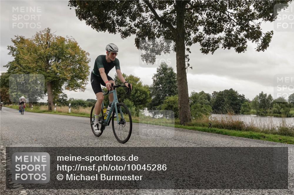 30.08.2026 - Elbe Triathlon Hamburg Michael Burmester http://msf.ph/oto/10045286 30.08.2026 09:27:02 Radfahren 202, 245, 251, 626, 635 meine-sportfotos.de