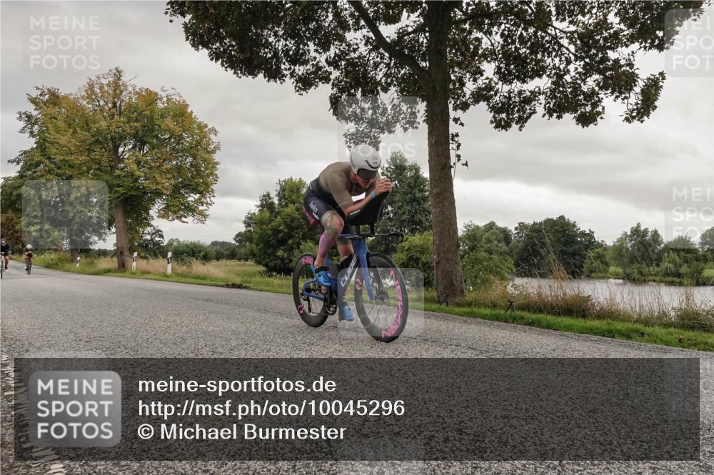 30.08.2026 - Elbe Triathlon Hamburg Michael Burmester http://msf.ph/oto/10045296 30.08.2026 09:27:03 Radfahren 202, 245, 251, 626, 635 meine-sportfotos.de