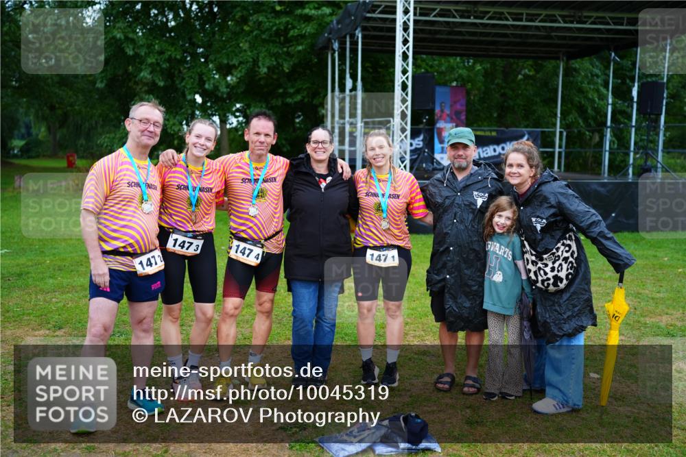 30.08.2026 - Elbe Triathlon Hamburg LAZAROV Photography http://msf.ph/oto/10045319 30.08.2026 16:53:34 Ziel  meine-sportfotos.de