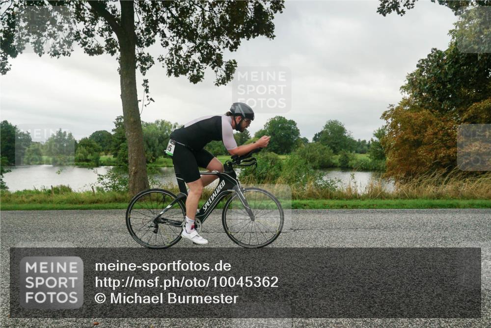 30.08.2026 - Elbe Triathlon Hamburg Michael Burmester http://msf.ph/oto/10045362 30.08.2026 09:17:05 Radfahren 358, 467, 495 meine-sportfotos.de