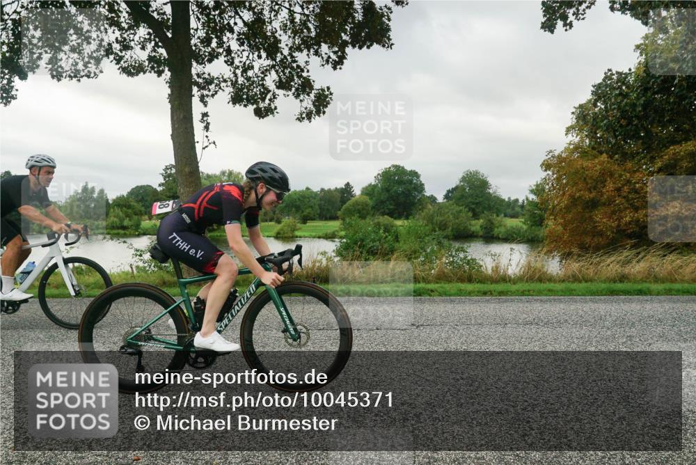 30.08.2026 - Elbe Triathlon Hamburg Michael Burmester http://msf.ph/oto/10045371 30.08.2026 09:17:09 Radfahren 268, 358, 467 meine-sportfotos.de