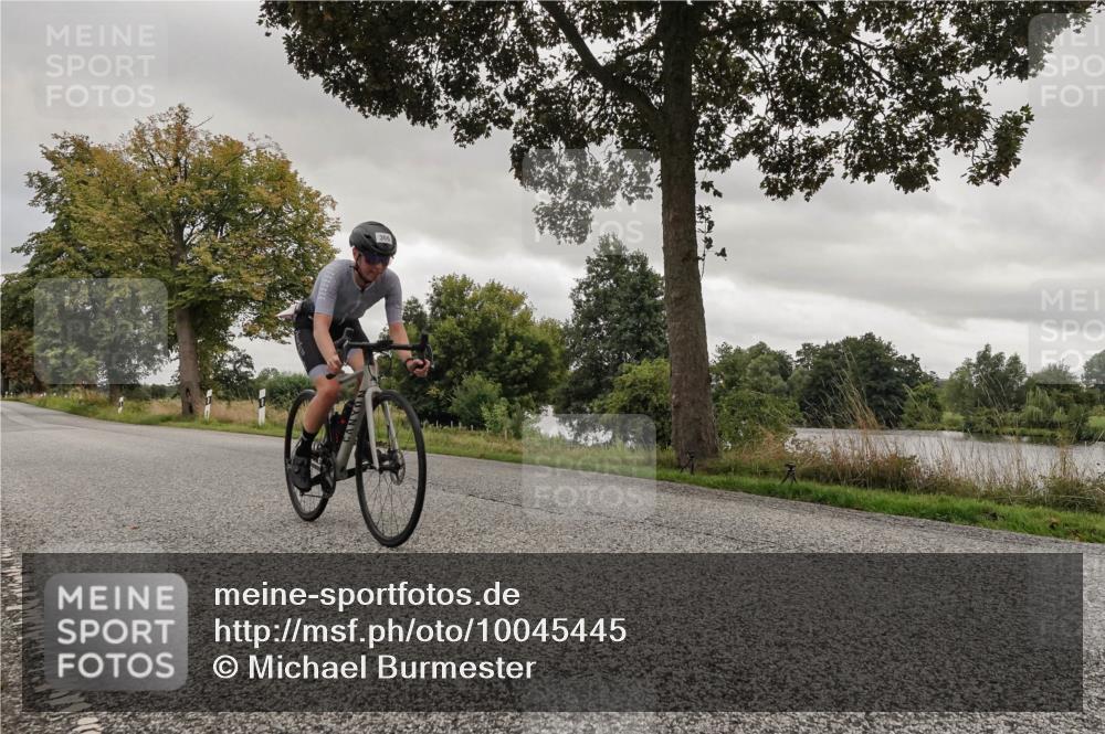 30.08.2026 - Elbe Triathlon Hamburg Michael Burmester http://msf.ph/oto/10045445 30.08.2026 09:27:51 Radfahren 275, 340, 366, 475, 618 meine-sportfotos.de