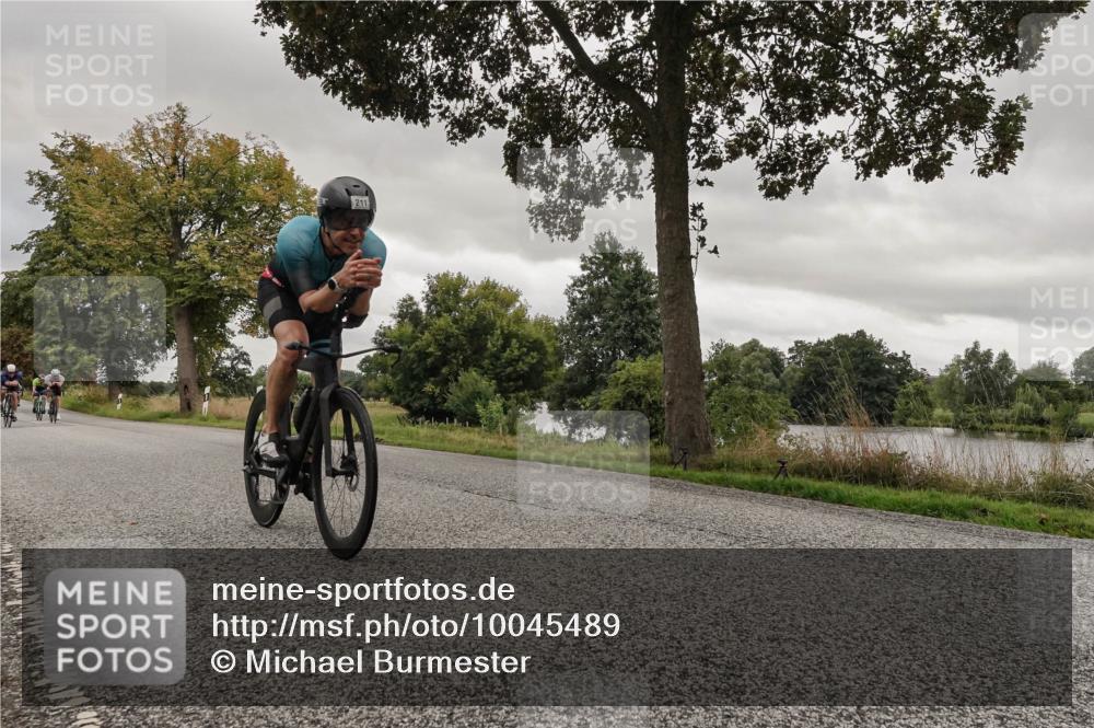 30.08.2026 - Elbe Triathlon Hamburg Michael Burmester http://msf.ph/oto/10045489 30.08.2026 09:28:01 Radfahren 211, 215, 220, 290, 374, 475, 481, 544, 618, 667, 689 meine-sportfotos.de