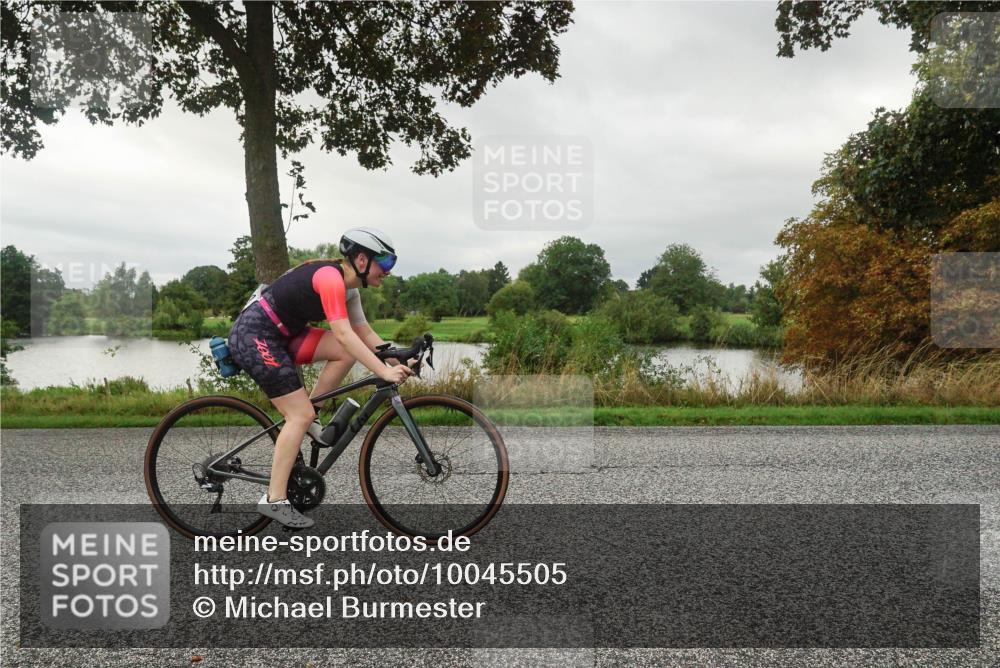 30.08.2026 - Elbe Triathlon Hamburg Michael Burmester http://msf.ph/oto/10045505 30.08.2026 09:17:59 Radfahren 236, 281, 308, 389, 841 meine-sportfotos.de