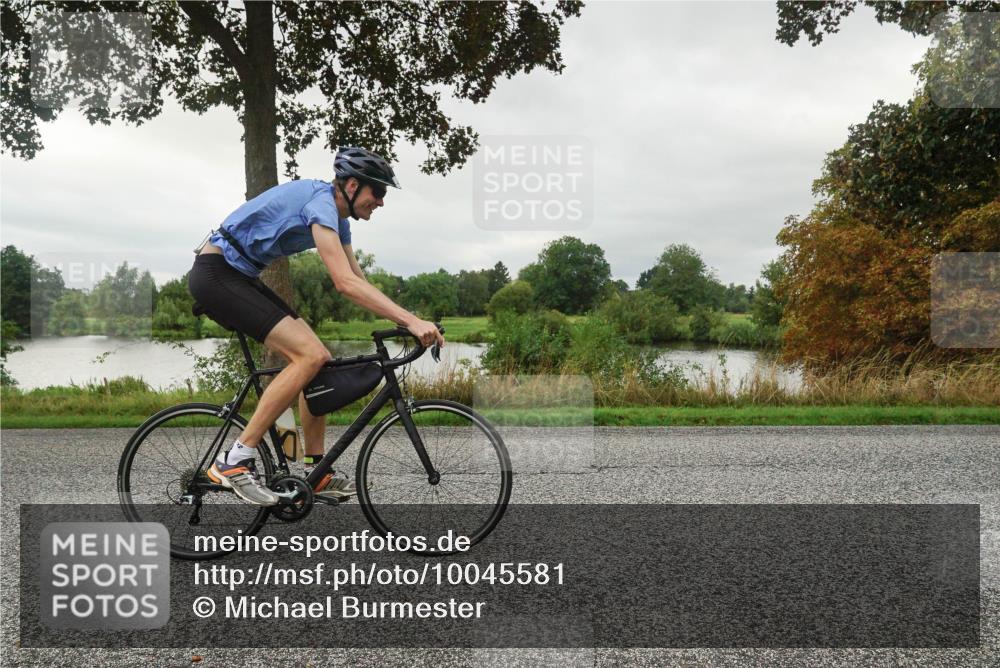 30.08.2026 - Elbe Triathlon Hamburg Michael Burmester http://msf.ph/oto/10045581 30.08.2026 09:18:21 Radfahren 197, 440, 483, 542, 639, 701, 1894 meine-sportfotos.de