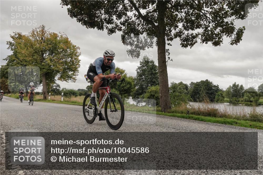 30.08.2026 - Elbe Triathlon Hamburg Michael Burmester http://msf.ph/oto/10045586 30.08.2026 09:28:13 Radfahren 235, 253, 558, 590, 698, 731, 741, 976 meine-sportfotos.de