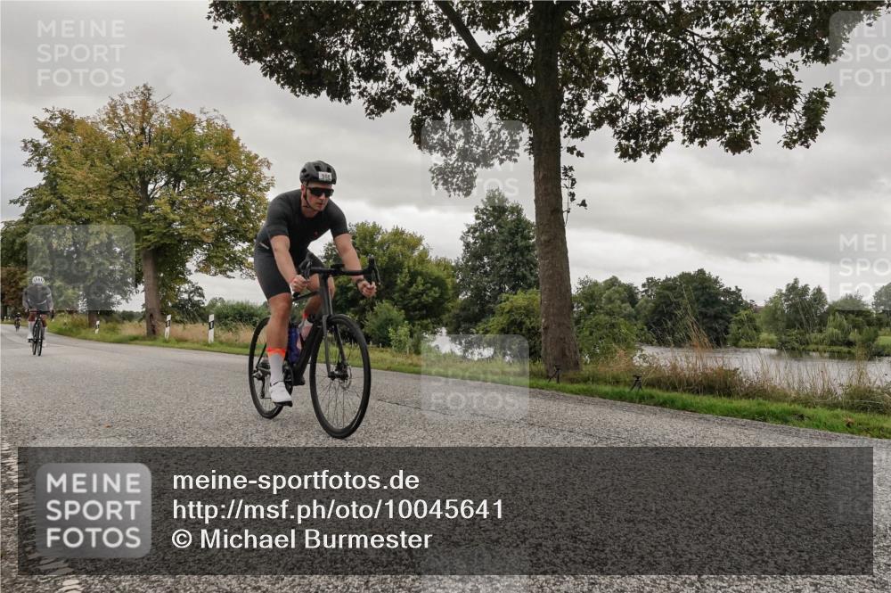 30.08.2026 - Elbe Triathlon Hamburg Michael Burmester http://msf.ph/oto/10045641 30.08.2026 09:28:21 Radfahren 558, 563, 569, 638, 741, 976 meine-sportfotos.de