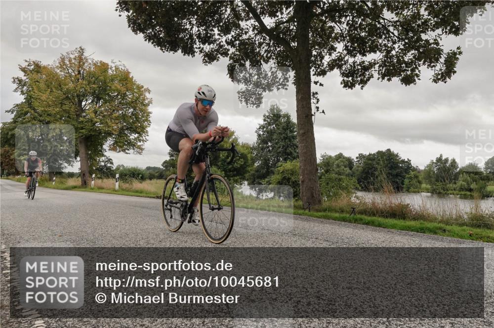 30.08.2026 - Elbe Triathlon Hamburg Michael Burmester http://msf.ph/oto/10045681 30.08.2026 09:28:35 Radfahren 335, 543 meine-sportfotos.de