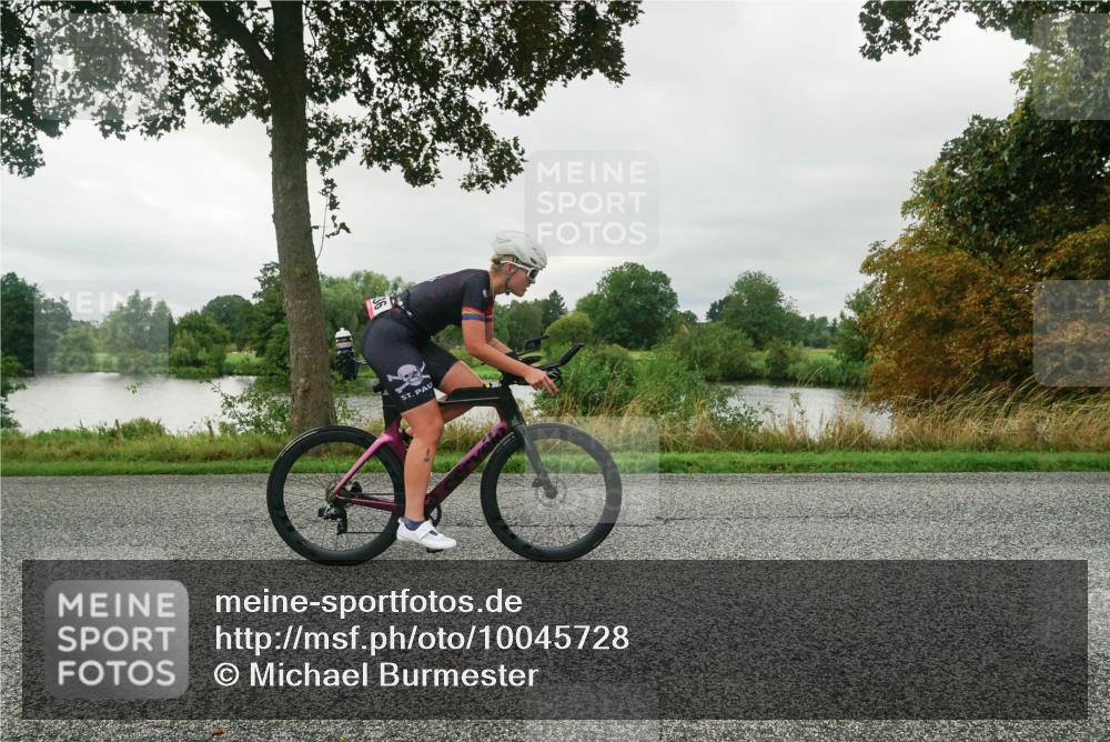 30.08.2026 - Elbe Triathlon Hamburg Michael Burmester http://msf.ph/oto/10045728 30.08.2026 09:19:04 Radfahren 208, 213, 336, 353, 412, 536, 623, 771 meine-sportfotos.de