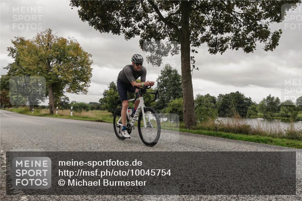 30.08.2026 - Elbe Triathlon Hamburg Michael Burmester http://msf.ph/oto/10045754 30.08.2026 09:29:00 Radfahren 212, 380, 394, 445, 459, 656 meine-sportfotos.de