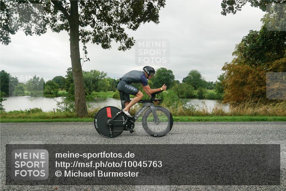 30.08.2026 - Elbe Triathlon Hamburg Michael Burmester http://msf.ph/oto/10045763 30.08.2026 09:19:12 Radfahren 412, 536, 623, 771 meine-sportfotos.de