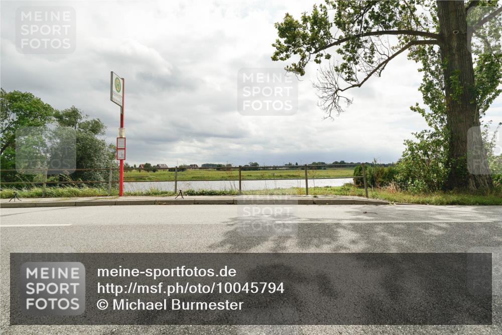 30.08.2026 - Elbe Triathlon Hamburg Michael Burmester http://msf.ph/oto/10045794 30.08.2026 14:31:43 Radfahren  meine-sportfotos.de
