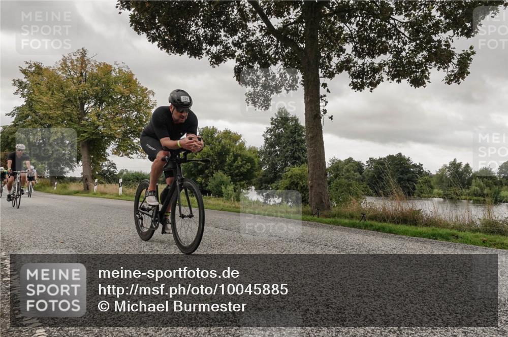 30.08.2026 - Elbe Triathlon Hamburg Michael Burmester http://msf.ph/oto/10045885 30.08.2026 09:29:33 Radfahren 393, 395, 430, 532, 702, 722, 750 meine-sportfotos.de