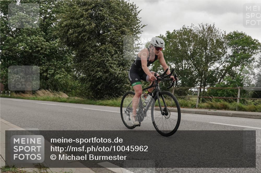 30.08.2026 - Elbe Triathlon Hamburg Michael Burmester http://msf.ph/oto/10045962 30.08.2026 15:31:31 Radfahren  meine-sportfotos.de