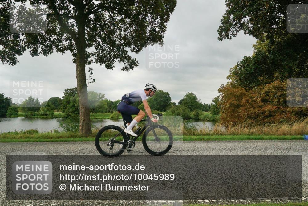 30.08.2026 - Elbe Triathlon Hamburg Michael Burmester http://msf.ph/oto/10045989 30.08.2026 09:21:52 Radfahren 199, 289, 352, 356, 441, 458, 496, 525, 642, 1897 meine-sportfotos.de
