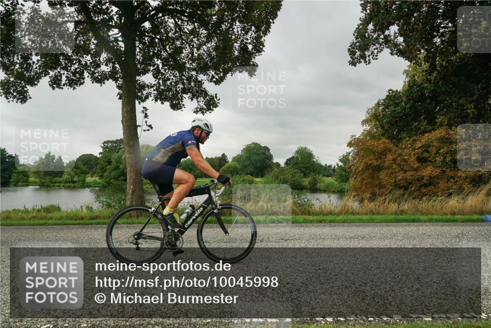 30.08.2026 - Elbe Triathlon Hamburg Michael Burmester http://msf.ph/oto/10045998 30.08.2026 09:21:53 Radfahren 199, 289, 352, 441, 458, 496, 525, 533, 642, 1897 meine-sportfotos.de