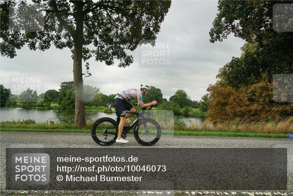 30.08.2026 - Elbe Triathlon Hamburg Michael Burmester http://msf.ph/oto/10046073 30.08.2026 09:22:09 Radfahren 280, 307, 320, 418, 470, 476, 516, 582 meine-sportfotos.de