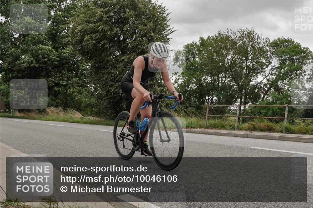 30.08.2026 - Elbe Triathlon Hamburg Michael Burmester http://msf.ph/oto/10046106 30.08.2026 15:32:57 Radfahren  meine-sportfotos.de