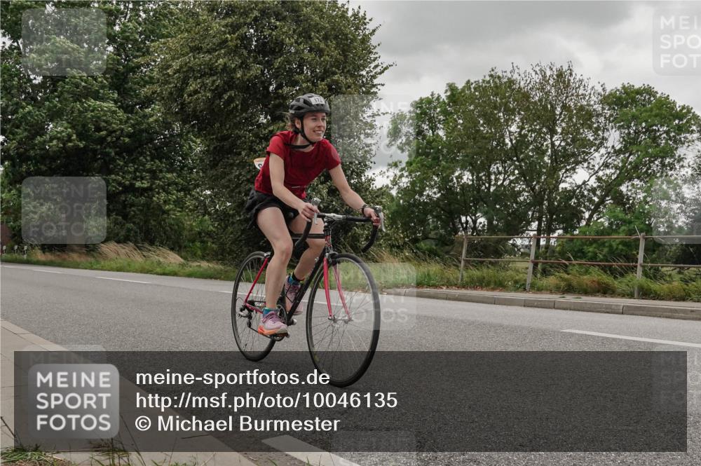30.08.2026 - Elbe Triathlon Hamburg Michael Burmester http://msf.ph/oto/10046135 30.08.2026 15:33:07 Radfahren  meine-sportfotos.de