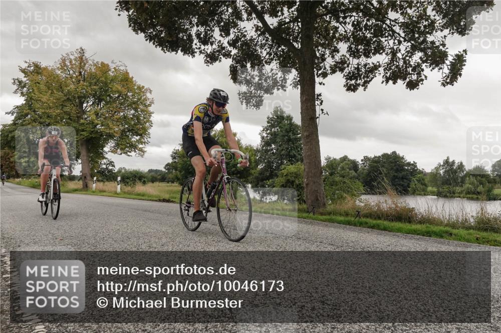 30.08.2026 - Elbe Triathlon Hamburg Michael Burmester http://msf.ph/oto/10046173 30.08.2026 09:30:37 Radfahren 388, 414, 548, 658, 751 meine-sportfotos.de