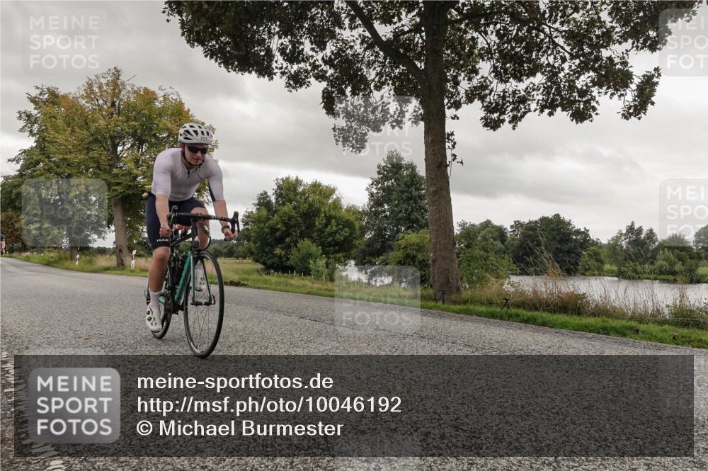 30.08.2026 - Elbe Triathlon Hamburg Michael Burmester http://msf.ph/oto/10046192 30.08.2026 09:30:42 Radfahren 354, 433, 548, 658, 751 meine-sportfotos.de
