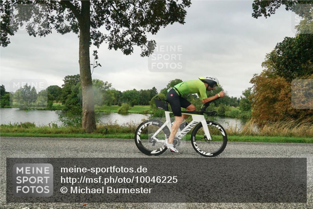 30.08.2026 - Elbe Triathlon Hamburg Michael Burmester http://msf.ph/oto/10046225 30.08.2026 09:23:06 Radfahren 182, 404, 413, 437, 439, 632, 705, 1895 meine-sportfotos.de