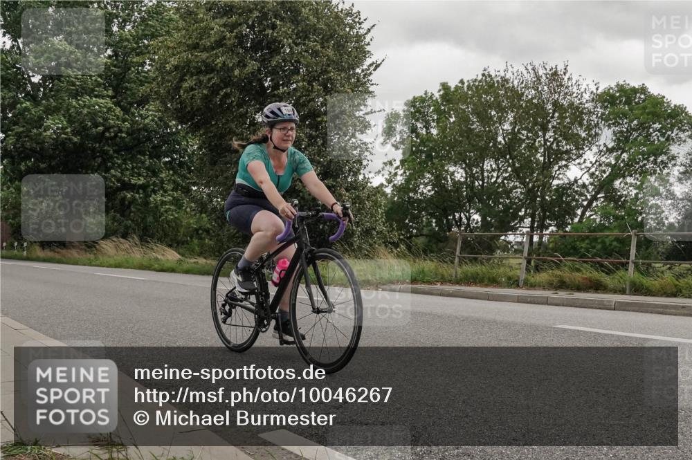 30.08.2026 - Elbe Triathlon Hamburg Michael Burmester http://msf.ph/oto/10046267 30.08.2026 15:34:31 Radfahren  meine-sportfotos.de