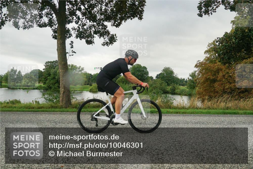 30.08.2026 - Elbe Triathlon Hamburg Michael Burmester http://msf.ph/oto/10046301 30.08.2026 09:23:35 Radfahren 227, 258, 408, 550, 573 meine-sportfotos.de