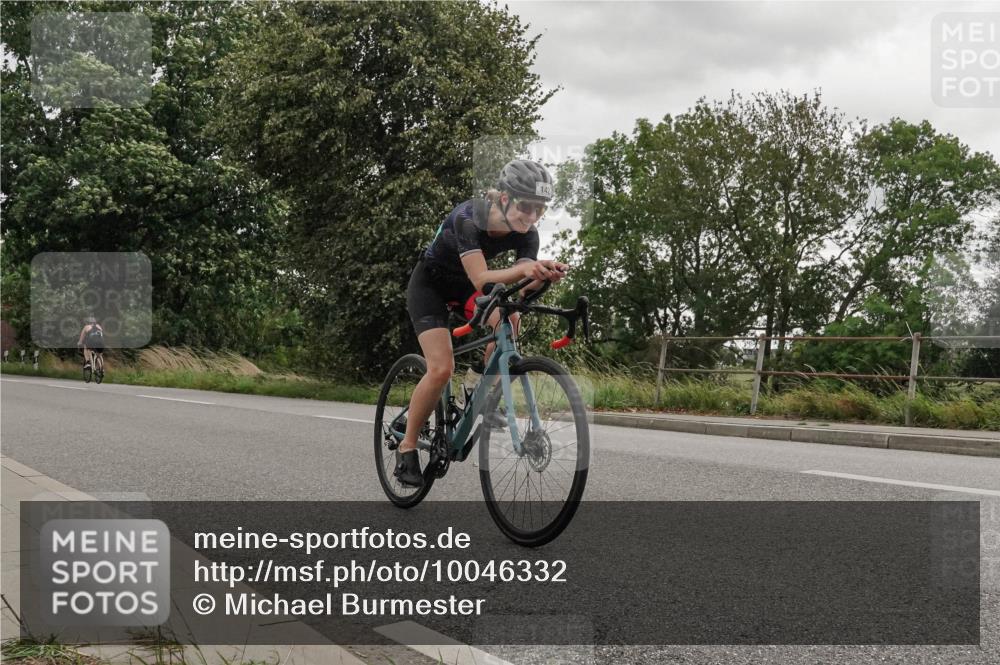 30.08.2026 - Elbe Triathlon Hamburg Michael Burmester http://msf.ph/oto/10046332 30.08.2026 15:34:57 Radfahren  meine-sportfotos.de