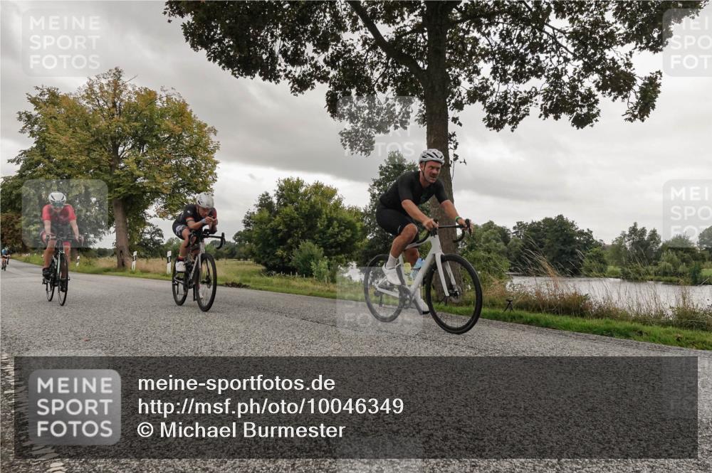 30.08.2026 - Elbe Triathlon Hamburg Michael Burmester http://msf.ph/oto/10046349 30.08.2026 09:31:21 Radfahren 196, 343, 346, 379, 467, 637, 774, 782 meine-sportfotos.de