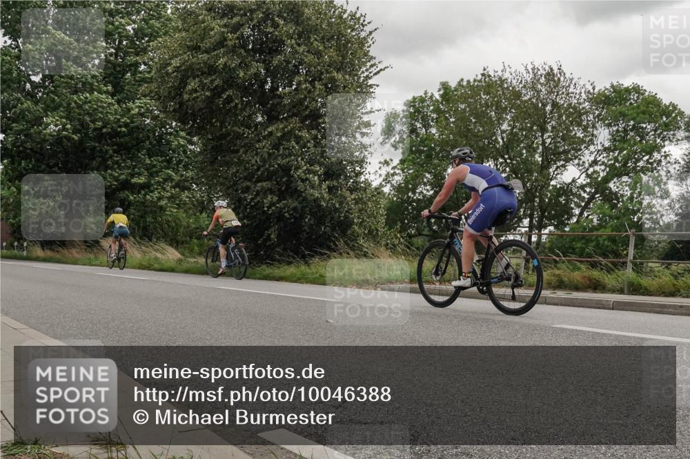 30.08.2026 - Elbe Triathlon Hamburg Michael Burmester http://msf.ph/oto/10046388 30.08.2026 15:35:28 Radfahren  meine-sportfotos.de
