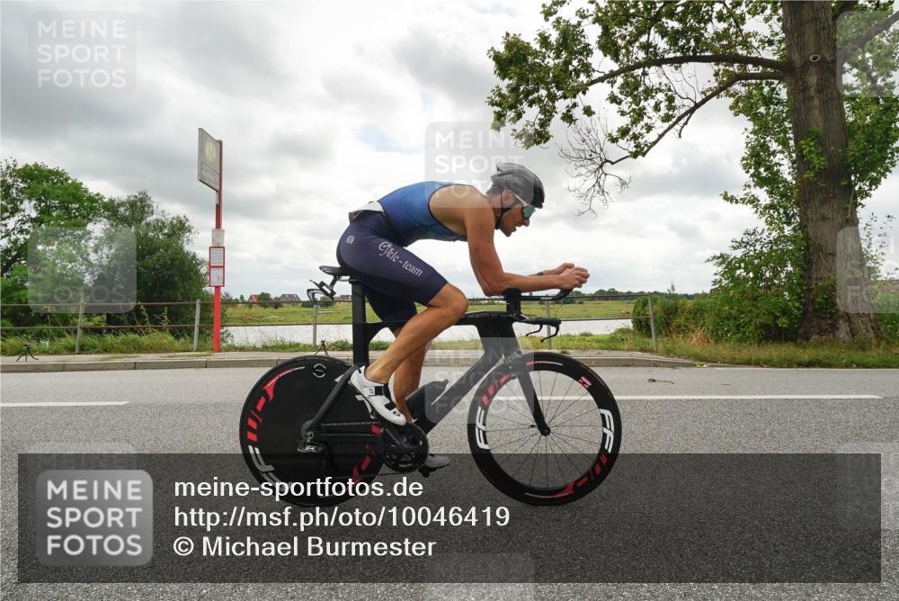 30.08.2026 - Elbe Triathlon Hamburg Michael Burmester http://msf.ph/oto/10046419 30.08.2026 14:48:22 Radfahren 153 meine-sportfotos.de