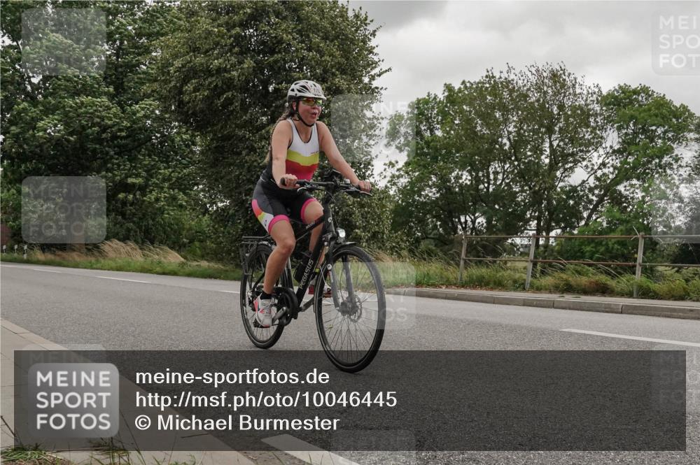 30.08.2026 - Elbe Triathlon Hamburg Michael Burmester http://msf.ph/oto/10046445 30.08.2026 15:36:27 Radfahren  meine-sportfotos.de