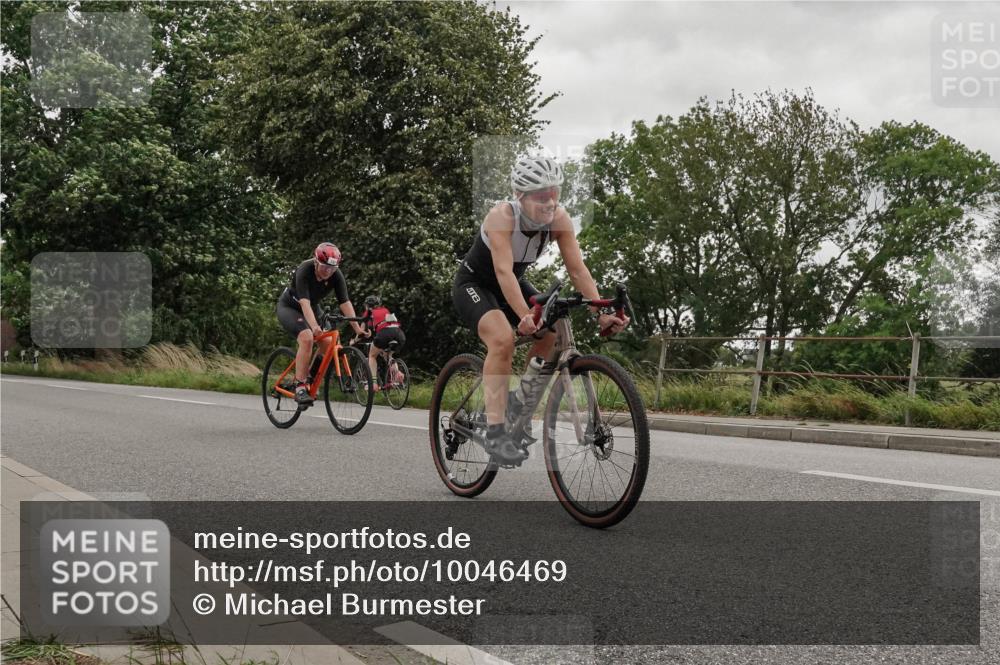 30.08.2026 - Elbe Triathlon Hamburg Michael Burmester http://msf.ph/oto/10046469 30.08.2026 15:36:47 Radfahren  meine-sportfotos.de