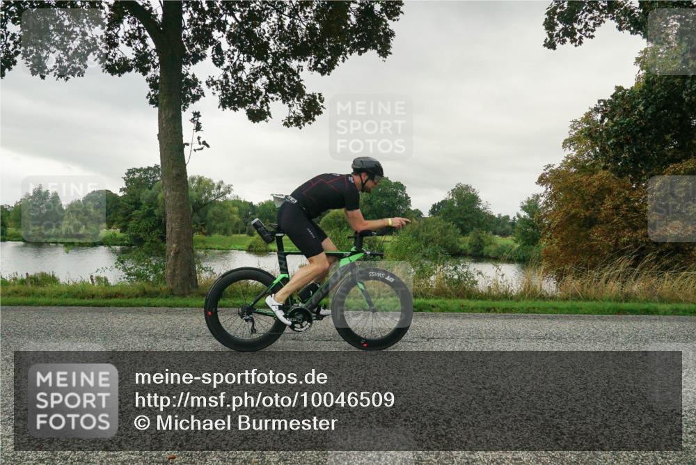 30.08.2026 - Elbe Triathlon Hamburg Michael Burmester http://msf.ph/oto/10046509 30.08.2026 09:25:01 Radfahren 230, 491, 571, 663, 668 meine-sportfotos.de