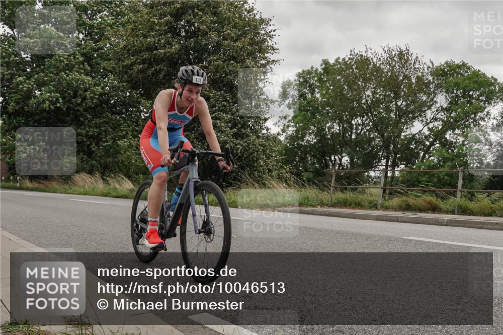 30.08.2026 - Elbe Triathlon Hamburg Michael Burmester http://msf.ph/oto/10046513 30.08.2026 15:37:04 Radfahren  meine-sportfotos.de