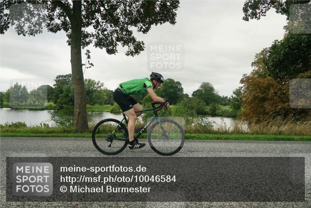 30.08.2026 - Elbe Triathlon Hamburg Michael Burmester http://msf.ph/oto/10046584 30.08.2026 09:25:28 Radfahren 531, 576, 628, 773 meine-sportfotos.de