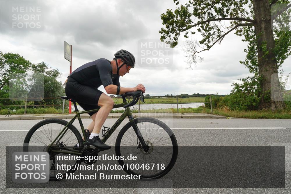 30.08.2026 - Elbe Triathlon Hamburg Michael Burmester http://msf.ph/oto/10046718 30.08.2026 14:51:23 Radfahren 132, 157 meine-sportfotos.de