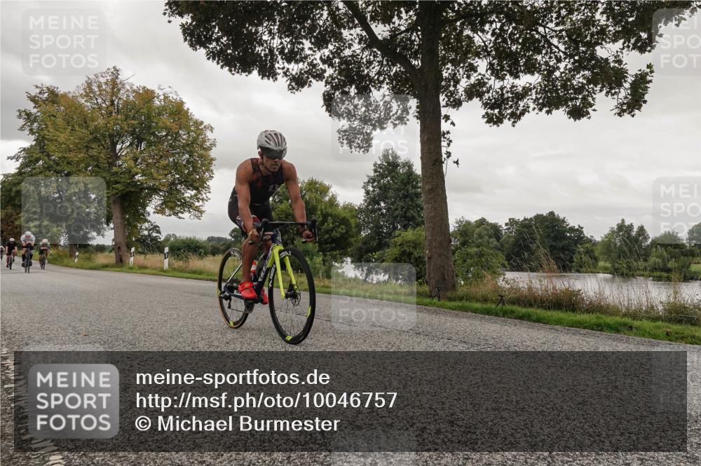 30.08.2026 - Elbe Triathlon Hamburg Michael Burmester http://msf.ph/oto/10046757 30.08.2026 09:33:02 Radfahren 228, 236, 368, 391, 485, 501, 552, 566 meine-sportfotos.de