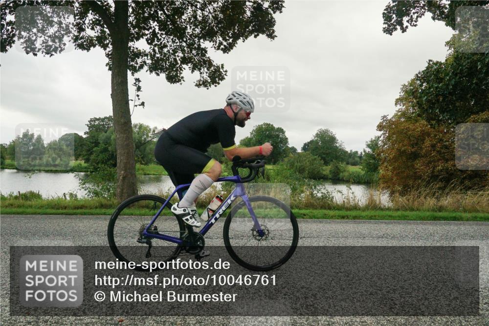 30.08.2026 - Elbe Triathlon Hamburg Michael Burmester http://msf.ph/oto/10046761 30.08.2026 09:26:14 Radfahren 210, 222, 271, 295, 385, 504, 585 meine-sportfotos.de