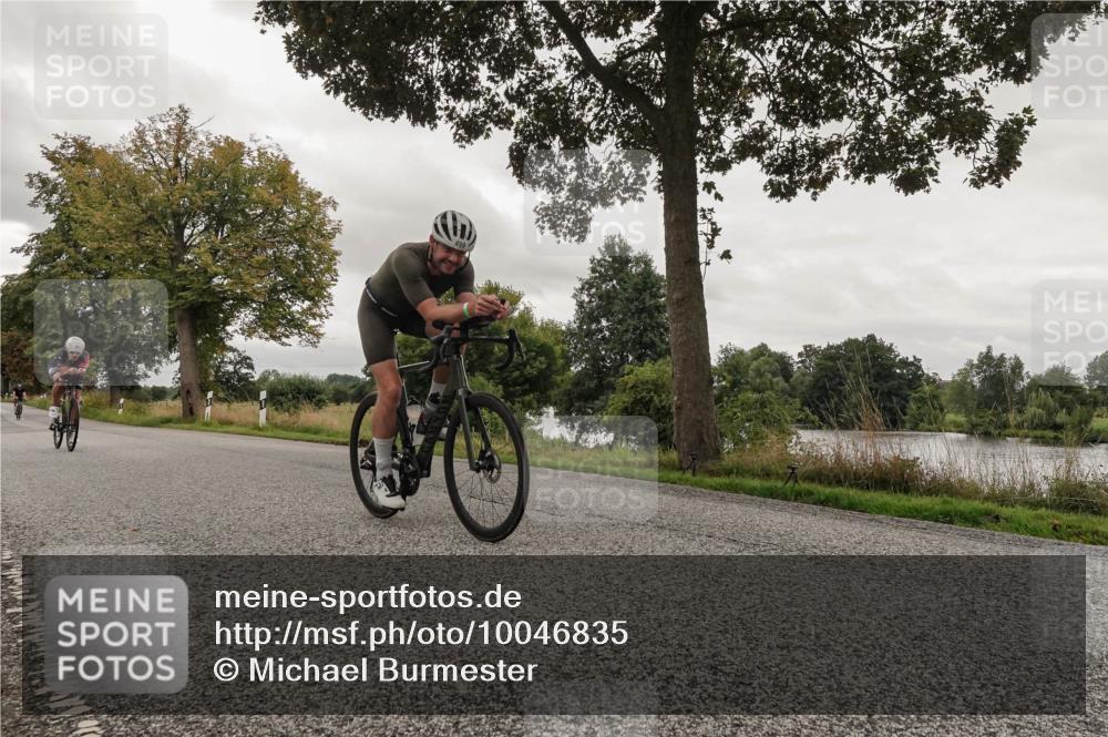 30.08.2026 - Elbe Triathlon Hamburg Michael Burmester http://msf.ph/oto/10046835 30.08.2026 09:33:22 Radfahren 266, 336, 499, 520, 570, 715 meine-sportfotos.de