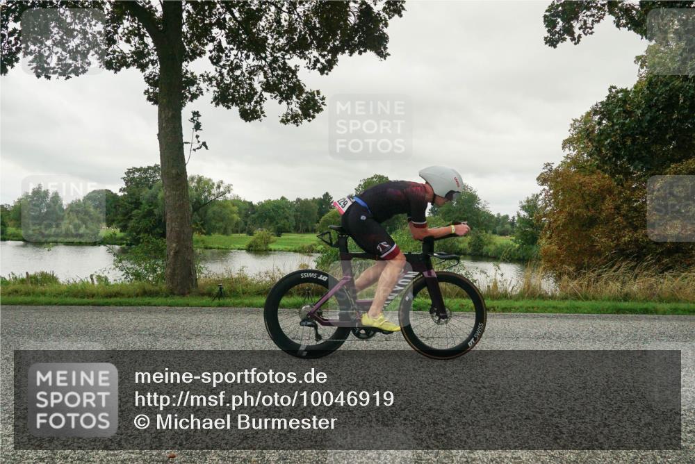 30.08.2026 - Elbe Triathlon Hamburg Michael Burmester http://msf.ph/oto/10046919 30.08.2026 09:26:53 Radfahren 229, 310, 318, 328, 341, 359, 503, 505, 580, 595, 596, 676 meine-sportfotos.de