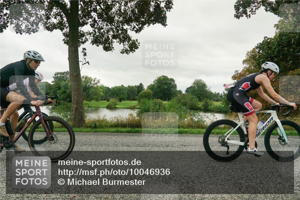 30.08.2026 - Elbe Triathlon Hamburg Michael Burmester http://msf.ph/oto/10046936 30.08.2026 09:26:54 Radfahren 229, 310, 318, 328, 359, 503, 580, 595, 596, 626, 676 meine-sportfotos.de